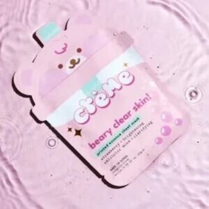 The Crème Shop Beary Clear Skin Mask Sheet Strawberry Salicylic Acid 0.88oz